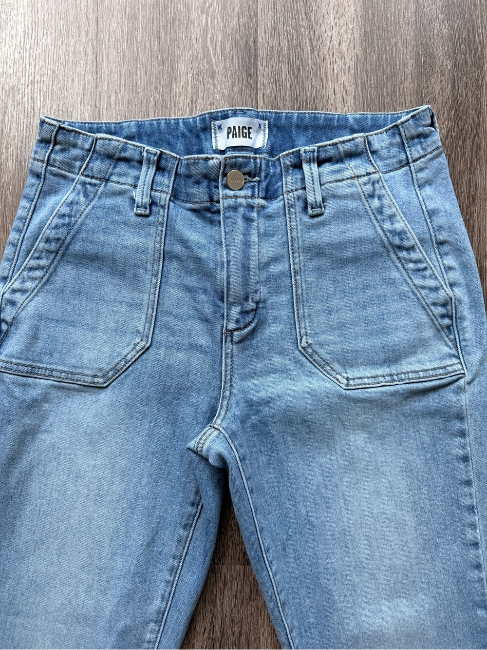 PAIGE Mayslie Jogger Denim Jeans Size 28 Light Wash Cargo Pocket Zipper Ankle